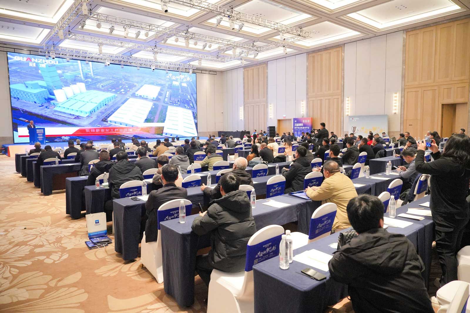 1764556004356290.jpg 2025邯郸钢结构5.jpg